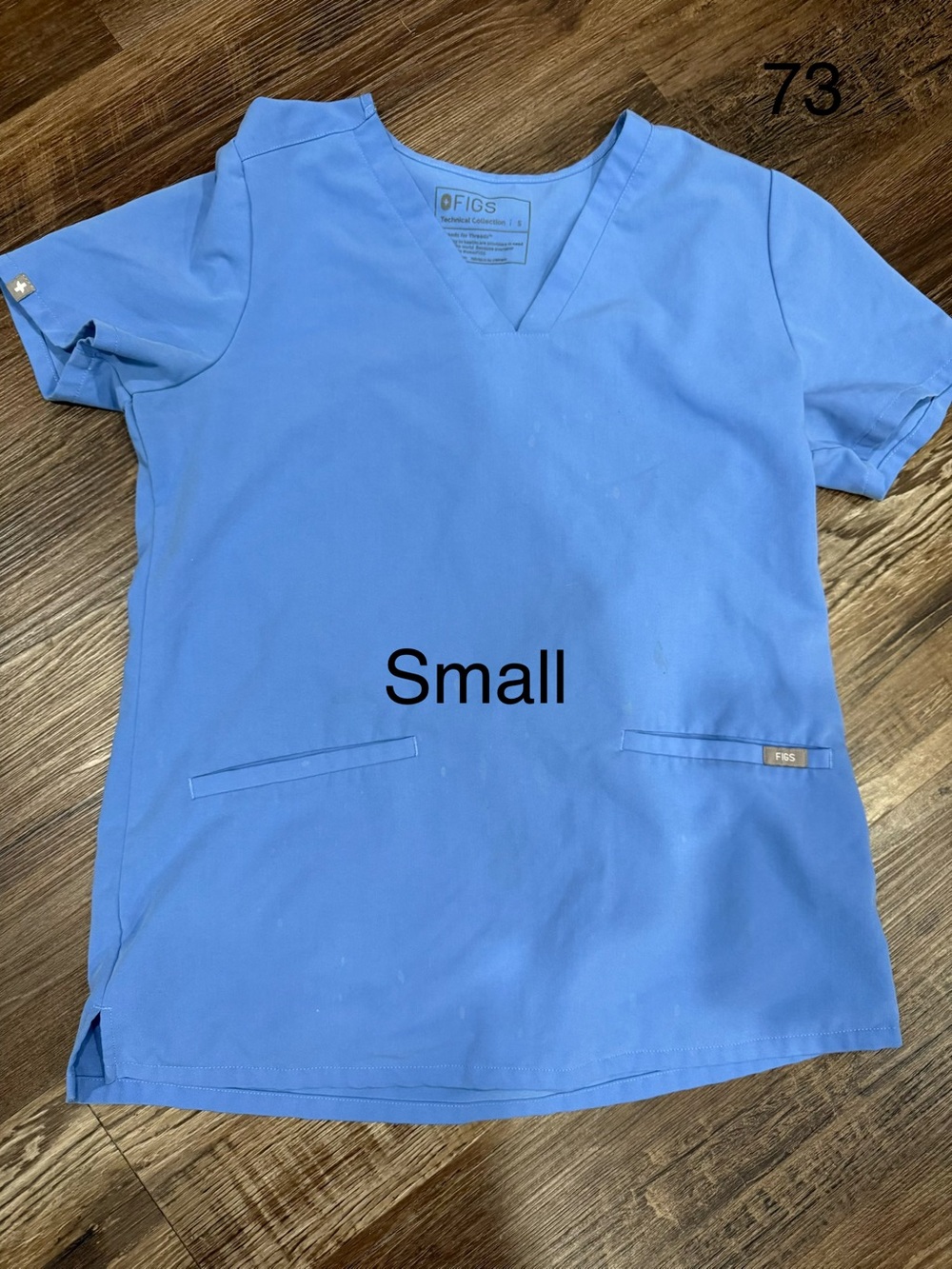 Women’s fig top see bleach stain